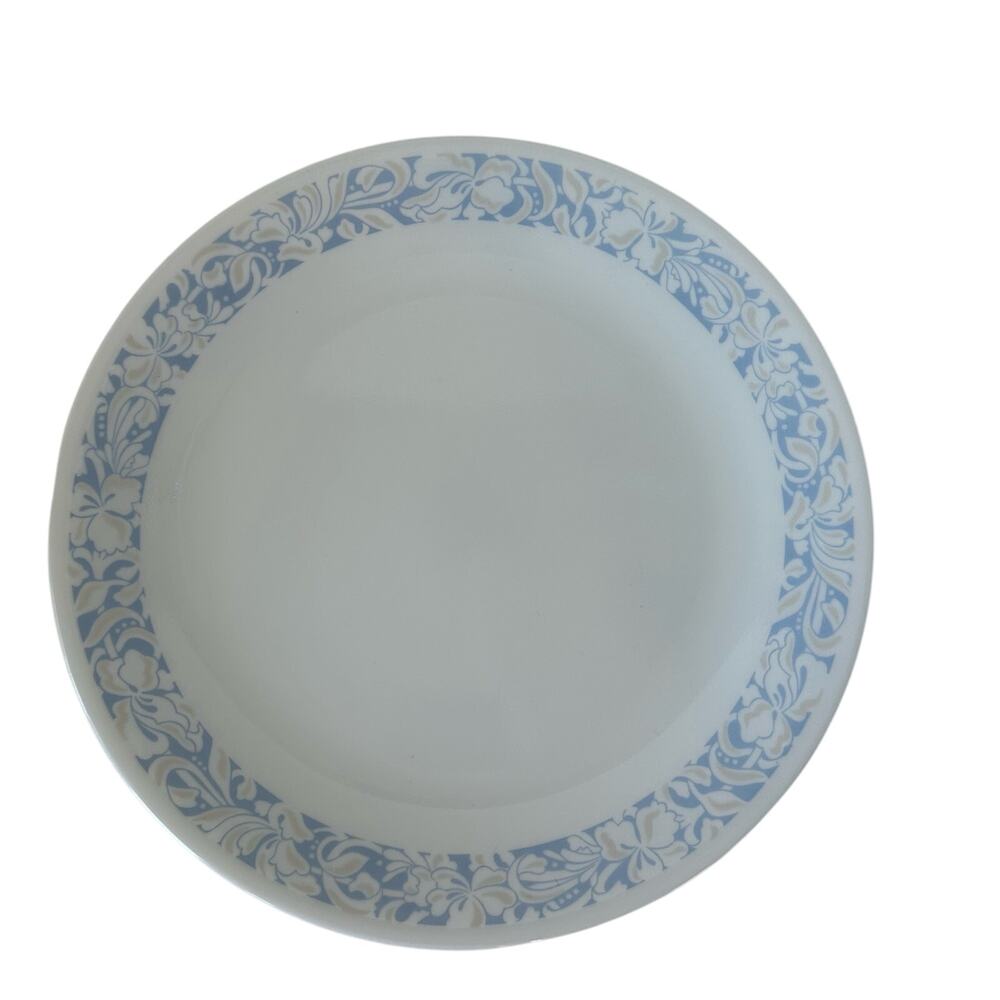 Set of 4 Corelle Sea and Sand Dinner Plates by Corning, plus one FREE